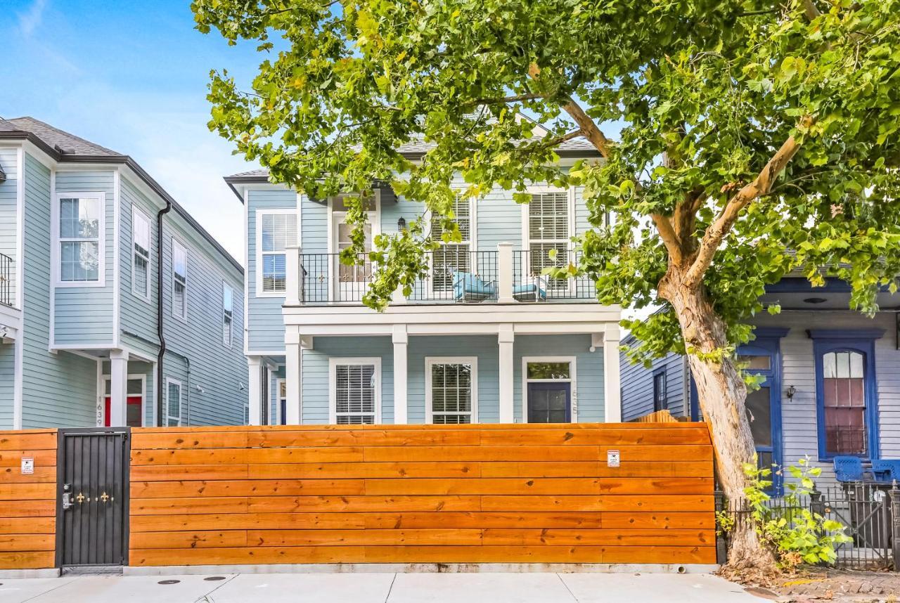 Apartament Hosteeva Chic Urban Retreat W Pool Steps To St Charles Ave And Near Bourbon St Nowy Orlean Zewnętrze zdjęcie