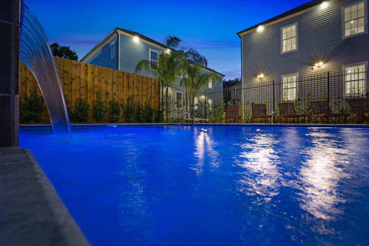 Apartament Hosteeva Chic Urban Retreat W Pool Steps To St Charles Ave And Near Bourbon St Nowy Orlean Zewnętrze zdjęcie